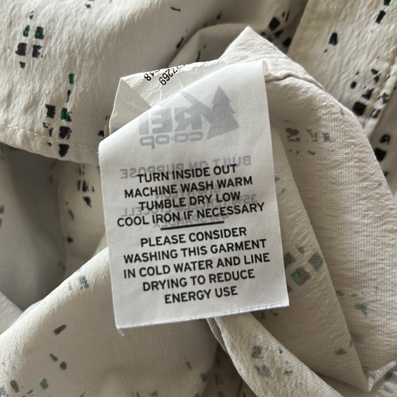 Men’s REI short sleeve button down shirt size S - Picture 8 of 9